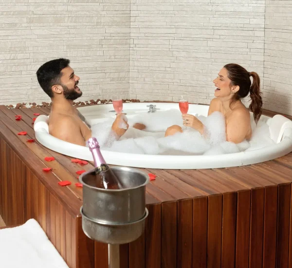 Suíte Master com Hidromassagem — Hotel Maceió Atlantic Suítes